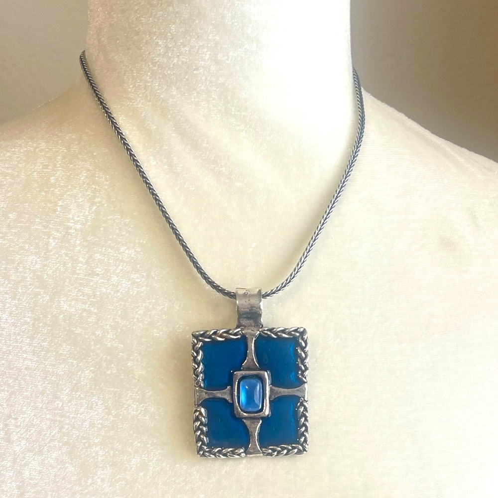 Cyclope Paris Large Pendant Necklace